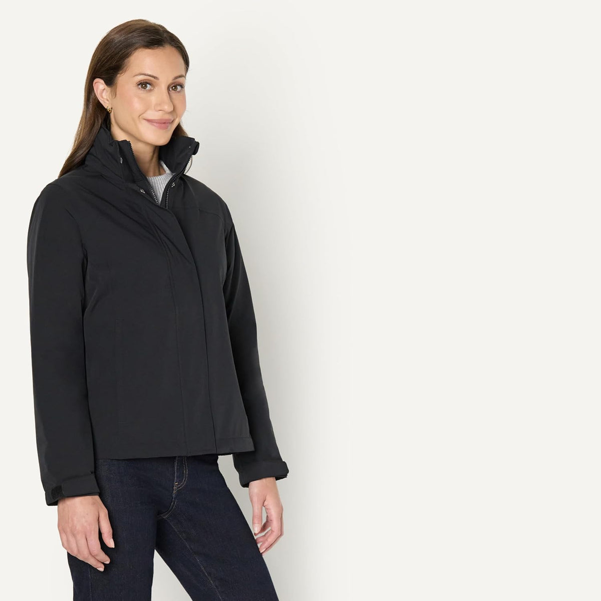 Amazon Essentials Women's Regular-Fit Lightweight Waterproof Long Hooded Rain Jacket
